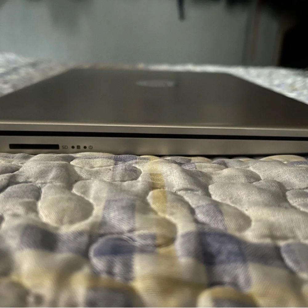 HP windows 11 laptop- fq0xxx